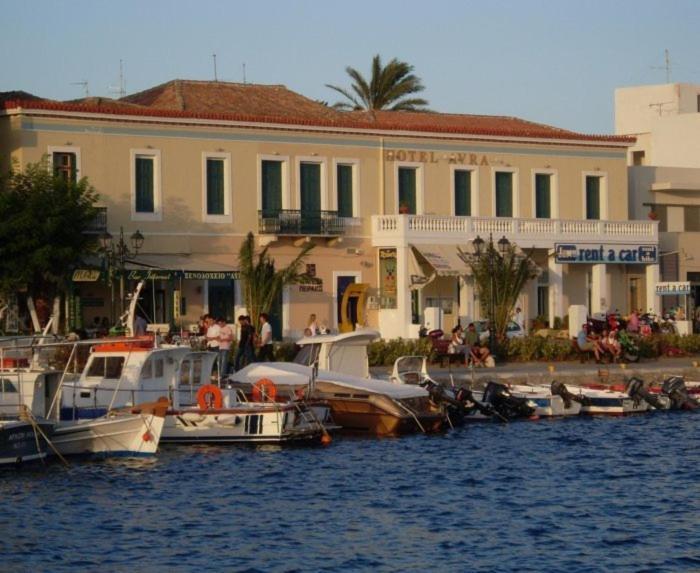 Avra Hotel Tinos Екстер'єр фото